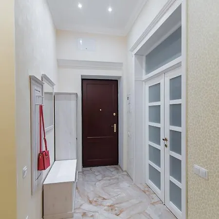 Vip In The Very Center Of With Sea View Apartment Odessa